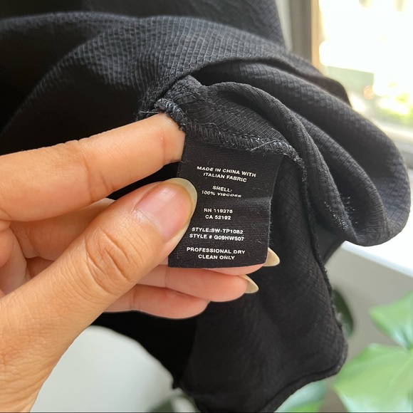 {Helmut Lang} 🔷 button up top - Picture 7 of 8